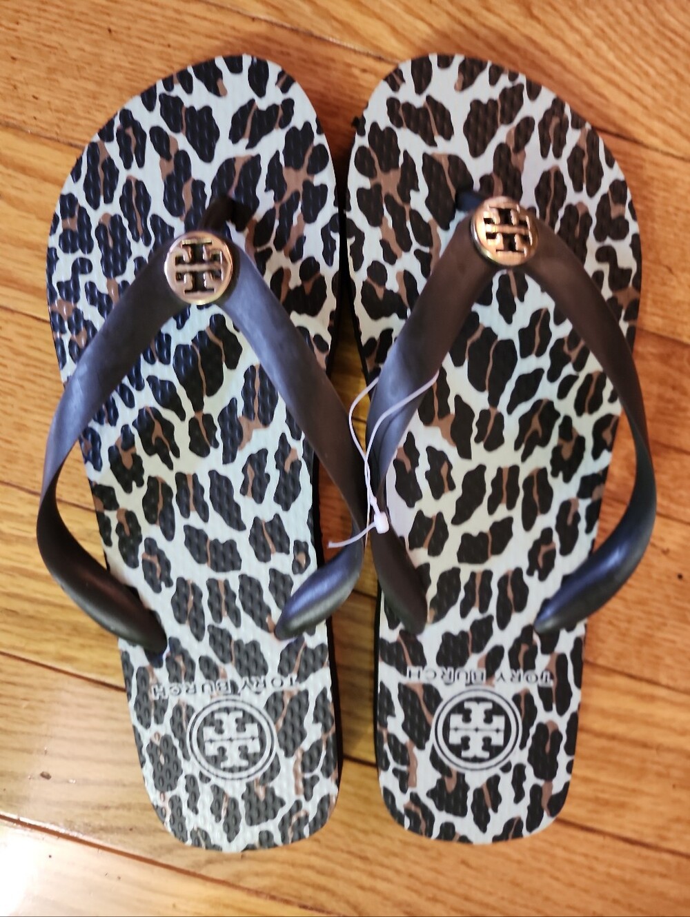 Tory Burch Women's Brown With  Leopard-Print Footbed Flip Flops with Gold Logo - Picture 2 of 8
